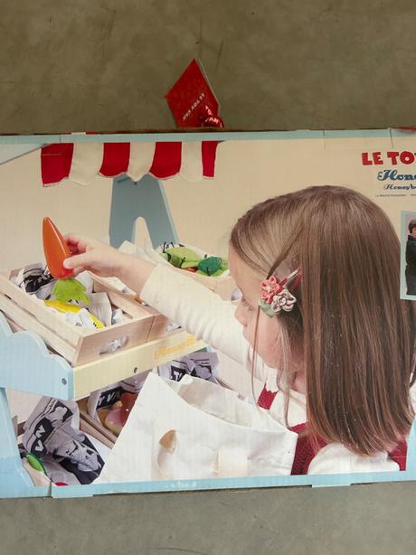 Le toy van predajny stanok, 