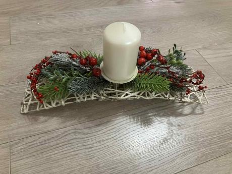 Predám vianočný svietnik, 