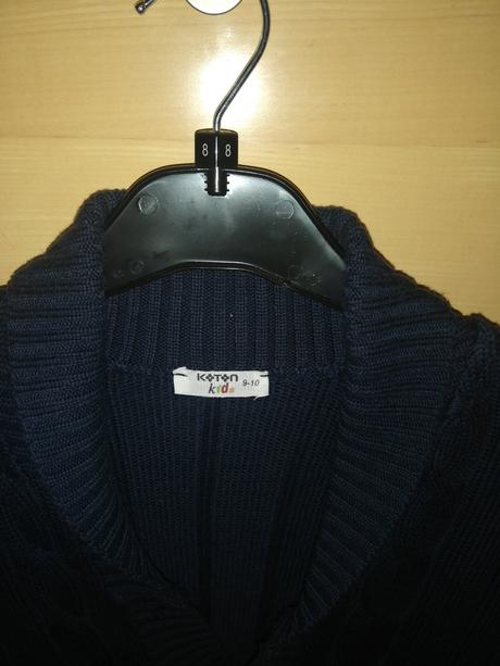 Tmavomodry sveter koton (9-10), 140