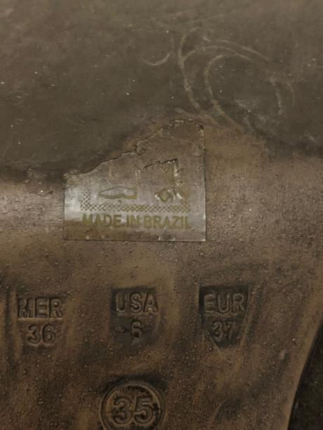 Semišove čižmy, 37