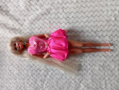 Barbie cut and style 1994,