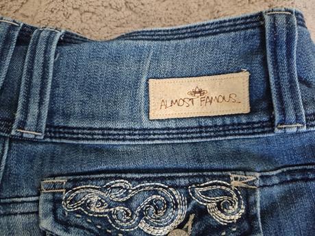 Dámske riflové kraťasy, m