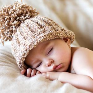 Meno pre dievčatko - Júlia, Viktória, Amélia, Linda alebo Zara