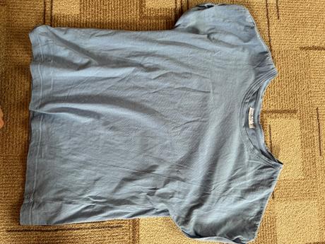 Trička , tielka, bundy, 40