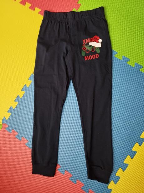 Vianočné pyžamá, 2 ks, 134 / 140