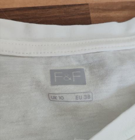 Tricko, f&f,38