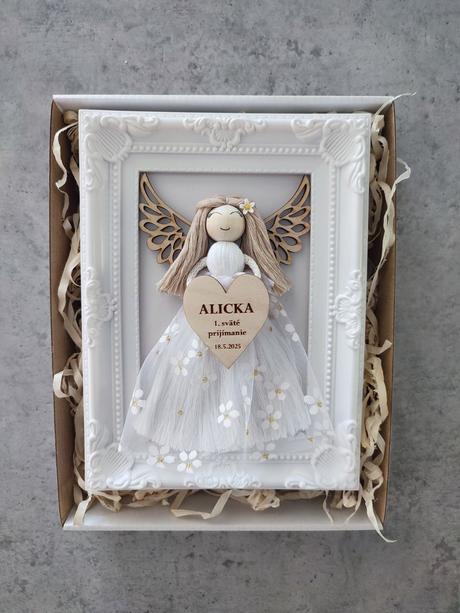 Anjelik prvé sväté prijímanie,