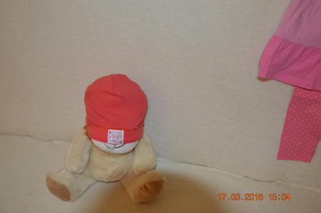 Viac druhov čiapok pre slečnu, 92