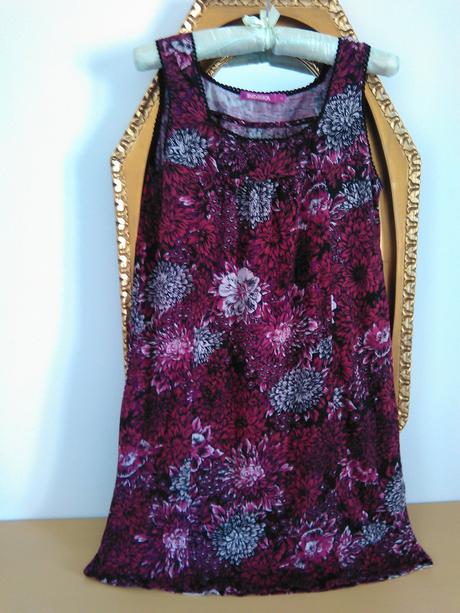 Pestré šaty indiska, s