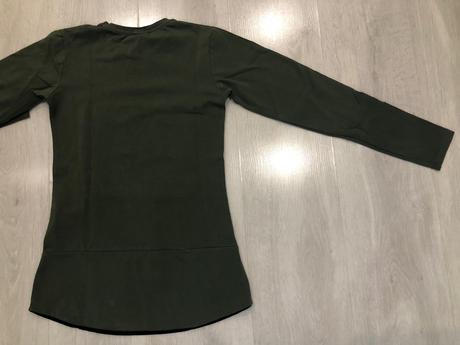 Tričko s predĺženou zadnou stranou, 158