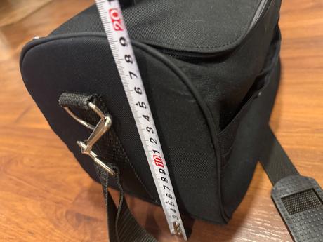 Praktická čierna brašňa cez rameno do ruky, 