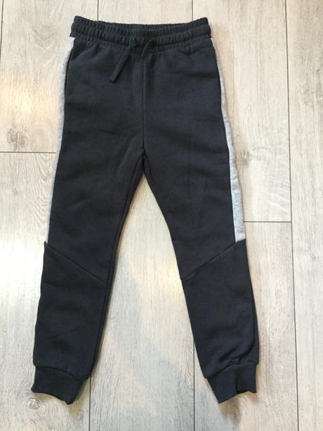 Chlapčenske teplaky 7-8 rokov, h&m,128