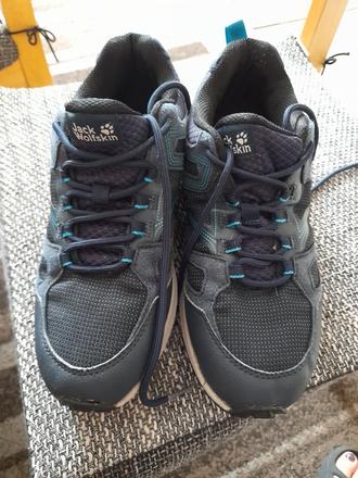 Mam na predaj botasky, 39