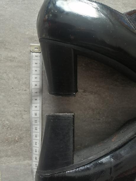 Kožené talianske lakovky tosivannino,v39,5,v.d.26, 39