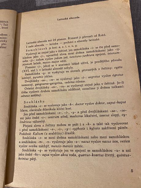 Stará učebnica pre školy 1957 jazyk latinský, 