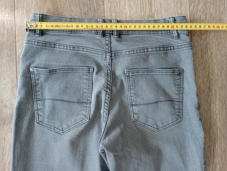 Sivé rifle, esmara,36