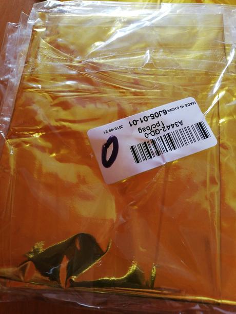 Balón v tvare čísla zlatý, 