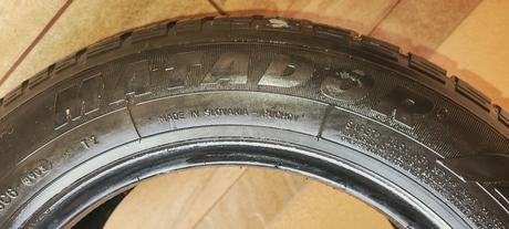 Predám 1ks pneumatiku matador 185/70/r14,