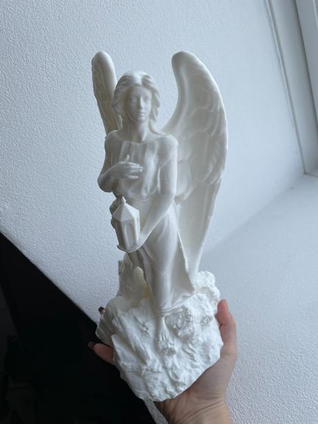 Postava anjel - soška, 