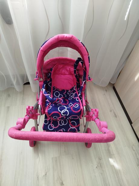Kočík pre bábiky, 