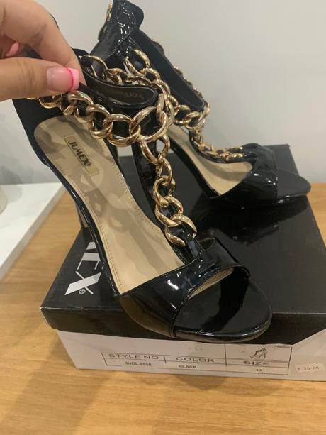 Sandálky/lodičky so zlatou retiazkou, 41