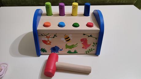 Drevená motorická hračka, 