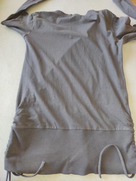 Predĺžené športové tričko, adidas,s