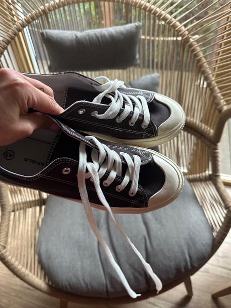 Pánske platenky, 43