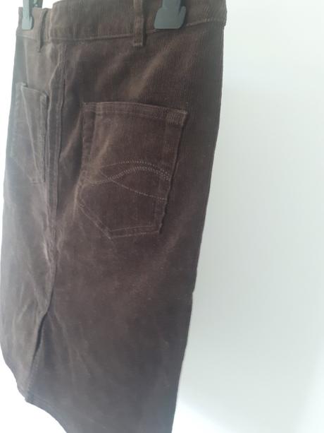 Menčestrová midi sukna project vel 38/40, 40