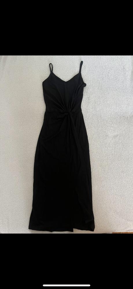 Čierne elegantné šaty značkové edited s uzlom na b, xs