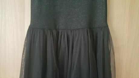 Saty s tylovou suknou, 146