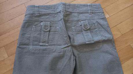 .zelenošede kraťasy, 38