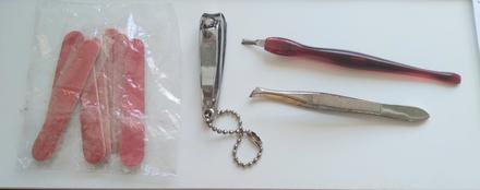 Manikúra, pinzeta, kliešte, pílniky,