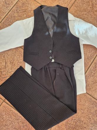 Nohavice,vesta,kosela, 134