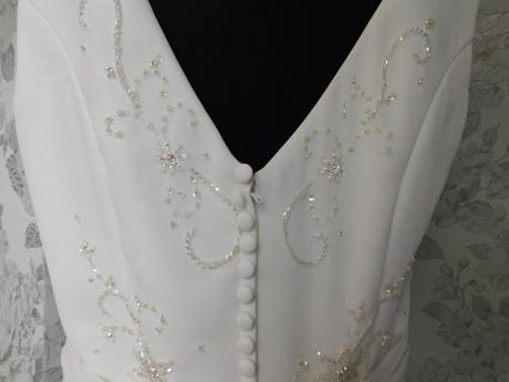 Luxusne šaty na slavnost, 42