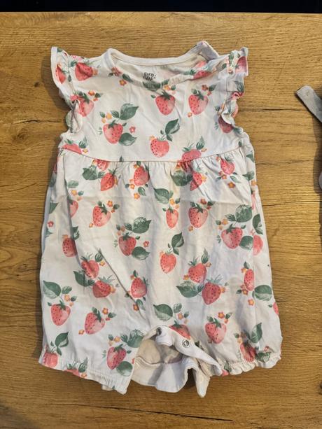 Opalovacky body overal, zara,86