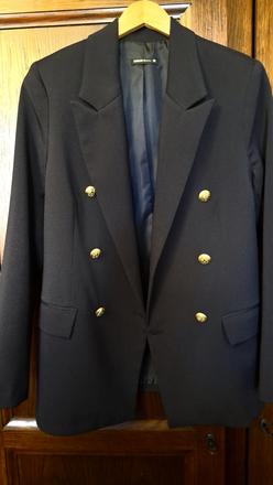 Tmavomodré sako s, s