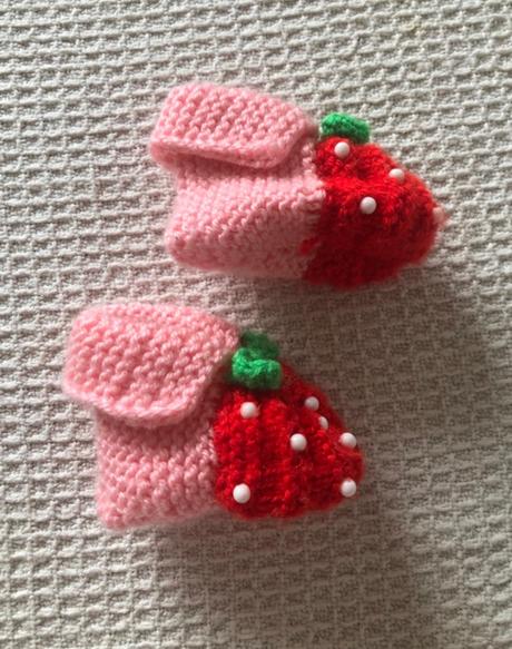 Pletené handmade papučky jahody 6 - 9 mesiacov, 18