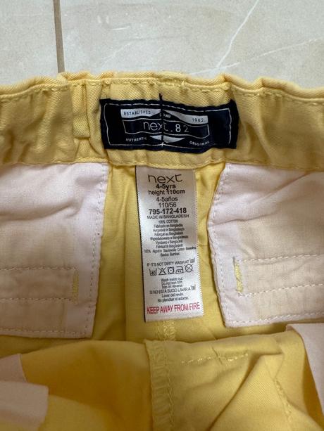 Kraťasy next, next,110