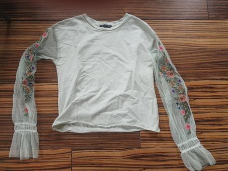 Mikina s priesvitnymi rukavmi, s