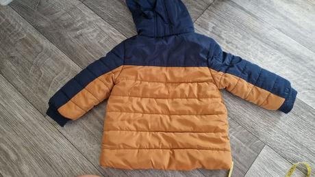 Hrubá zimná bundička 9-12m, 80