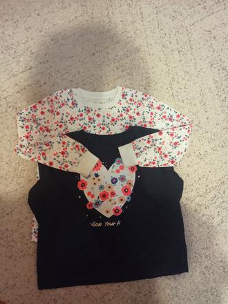 2x krásne mikiny respektíve tričká, c&a,122