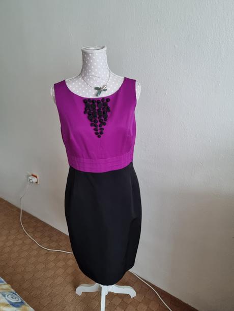 Cyklámenovo-čierne púzdrové šaty m&s veľ.40, marks & spencer,40