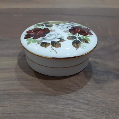 Keramická šperkovnička, 