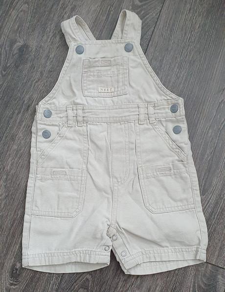 Kraťasy next, next,80