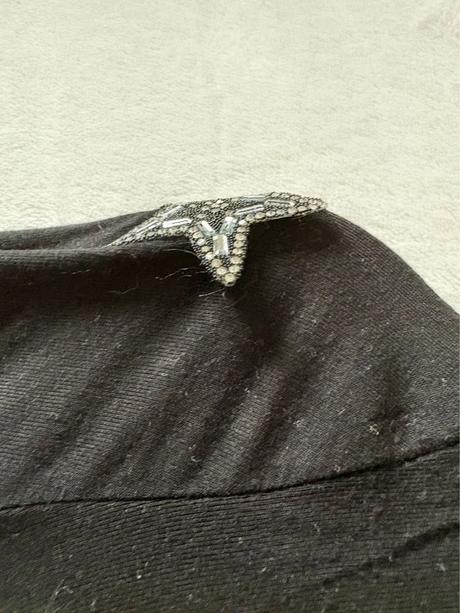 Dlhý top s rozparkami, gate,xs