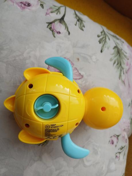 Pohybliva hracka do vody - korytnacka, 