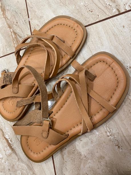 Sandale, zara,30
