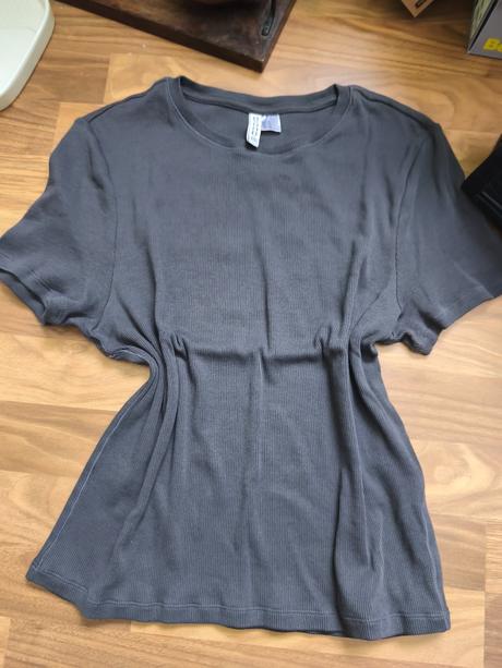 Dámske sivé tričko hm, h&m,xl