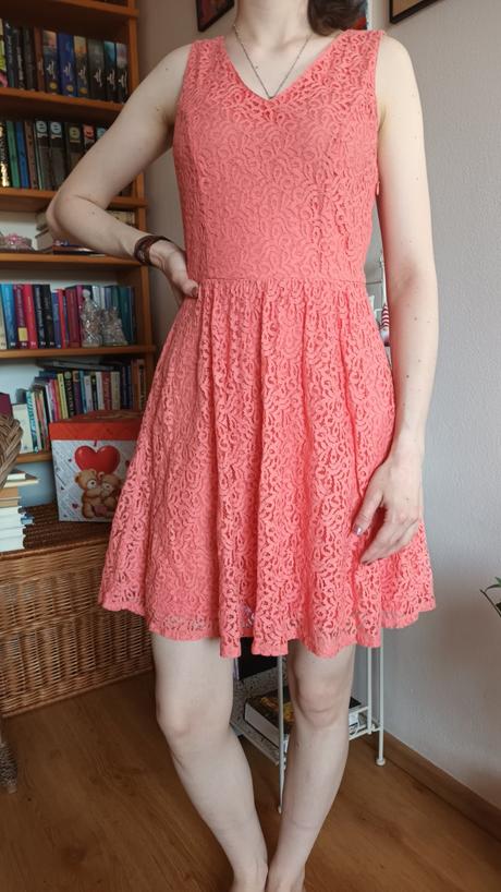 Dámske šaty s čipkou, vero moda,s